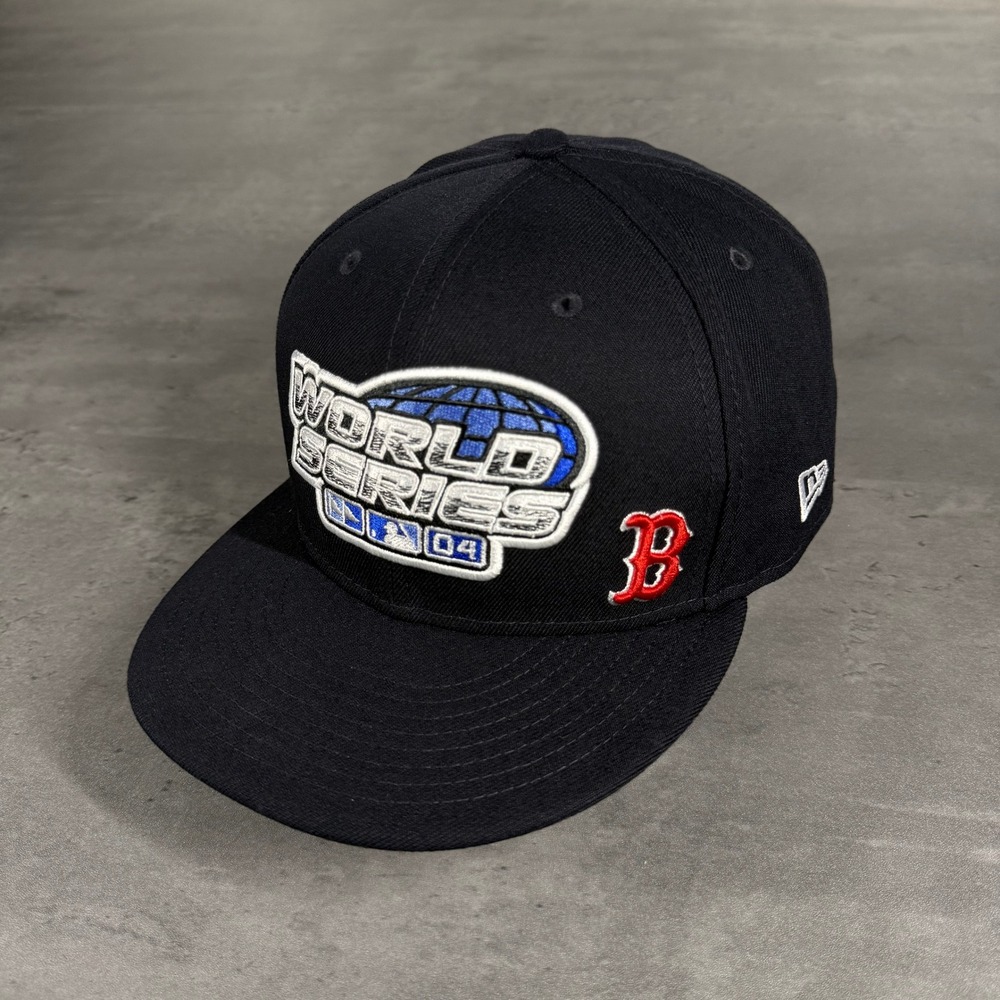 New Era Boston Red‎ Sox Hat 2004 World Series Fitted 7 3/8 Navy Blue Alternate